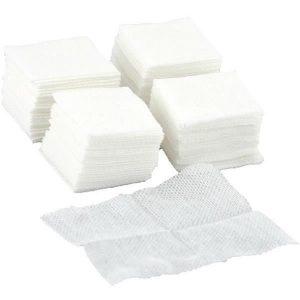 Comprese material tifon sintetic netesut 5x5cm 200 buc